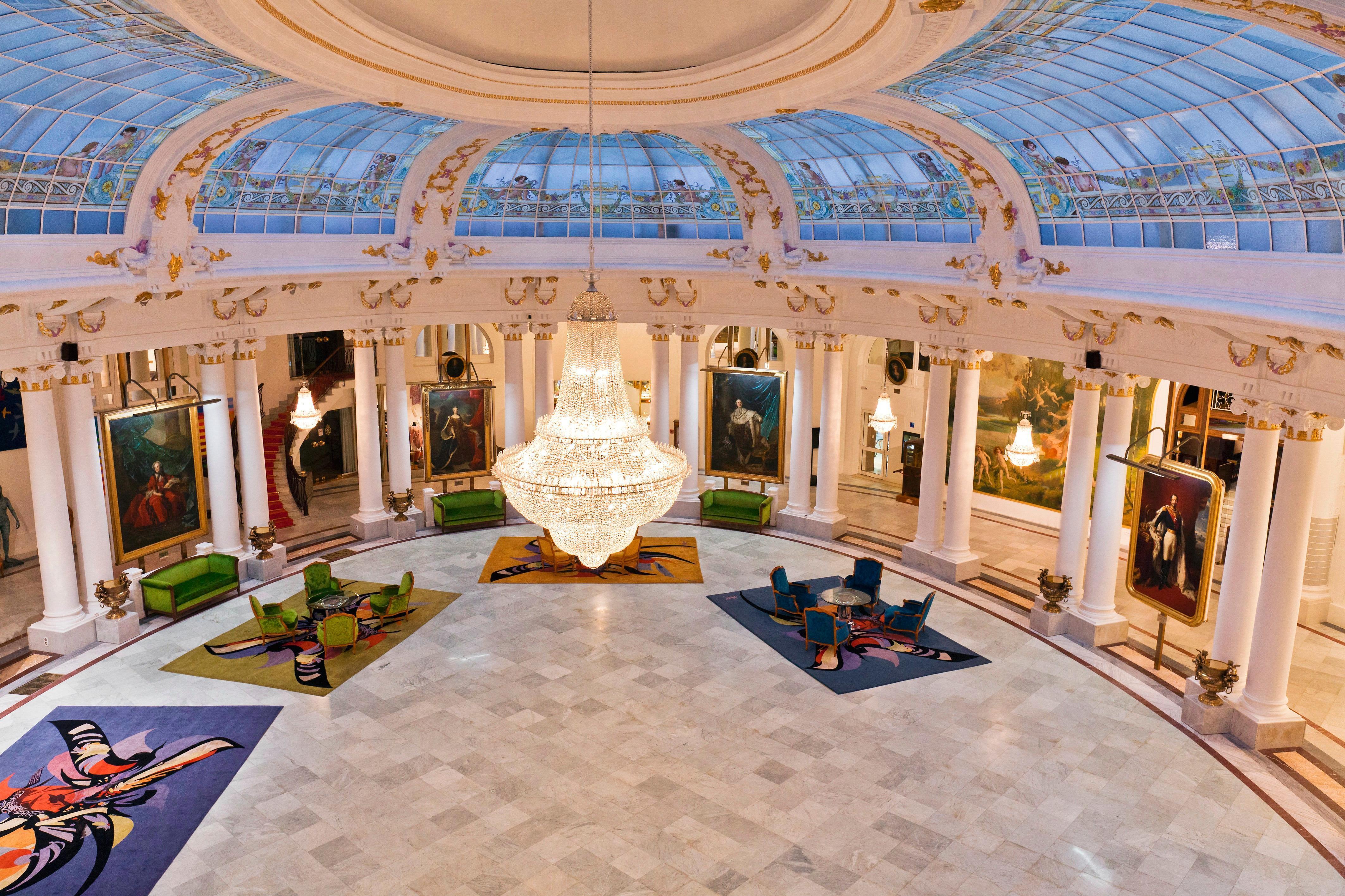 Negresco Hotel 5*